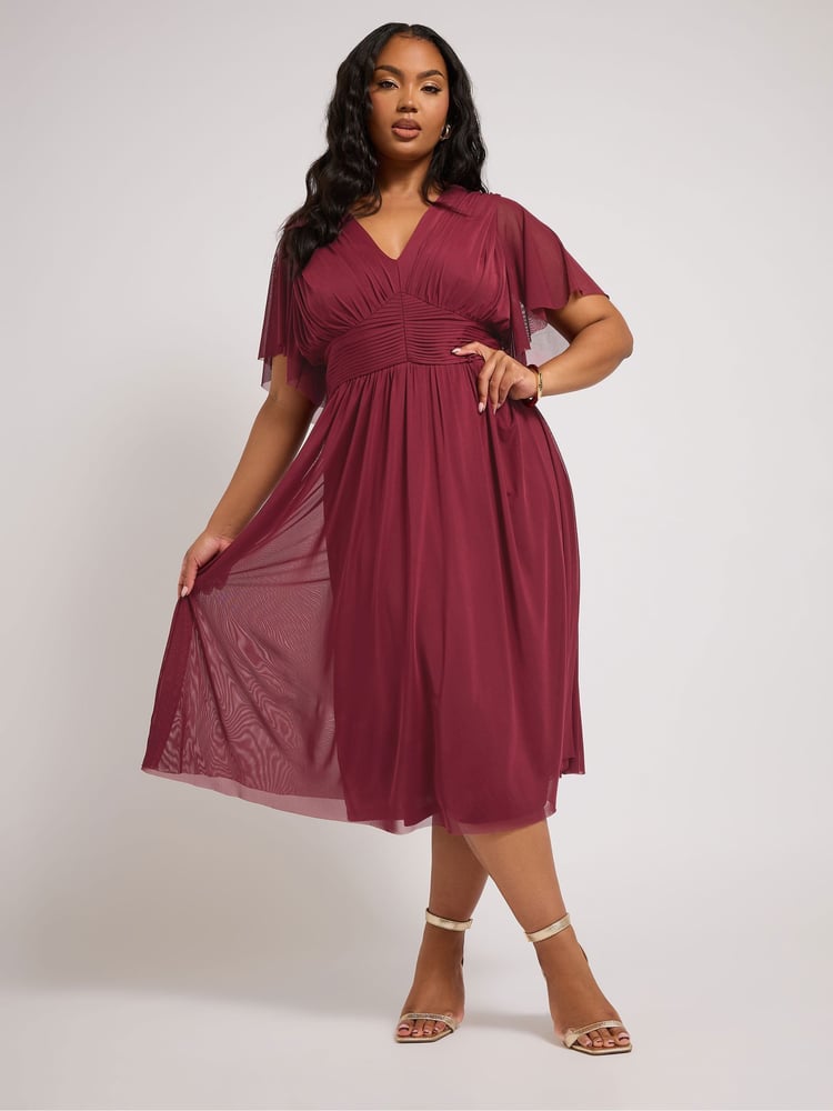 Yours Curve Red London Pleated Gathered V-Neck Dress - Image 2 of 4