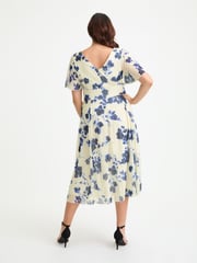 Scarlett & Jo Cream Blue Victoria Angel Sleeve Mesh Long Midi Dress - Image 4 of 4