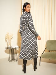 Friends Like These Black/White Empire V Neck Collared Long Sleeve Midi Dress - Image 3 of 4