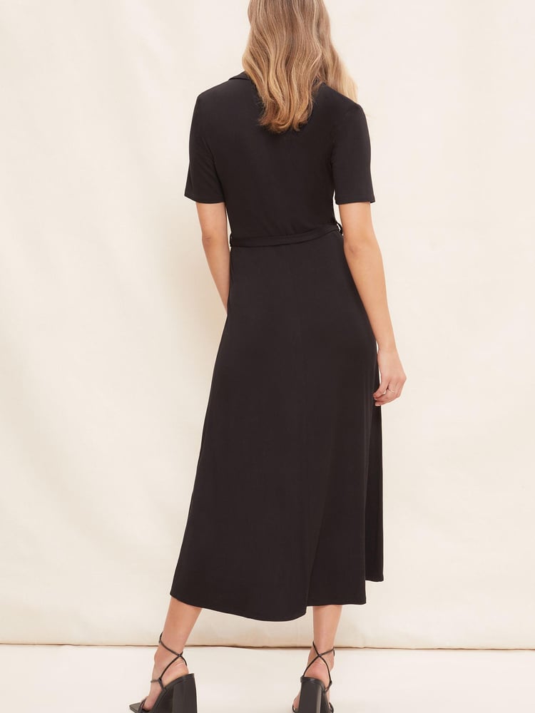 Friends Like These Black Collared Short Sleeve Buttoned Jersey Belted Shirt Dress - Image 4 of 4 Friends Like These Black Collared Short Sleeve Buttoned Jersey Belted Shirt Dress - Image 4 of 4