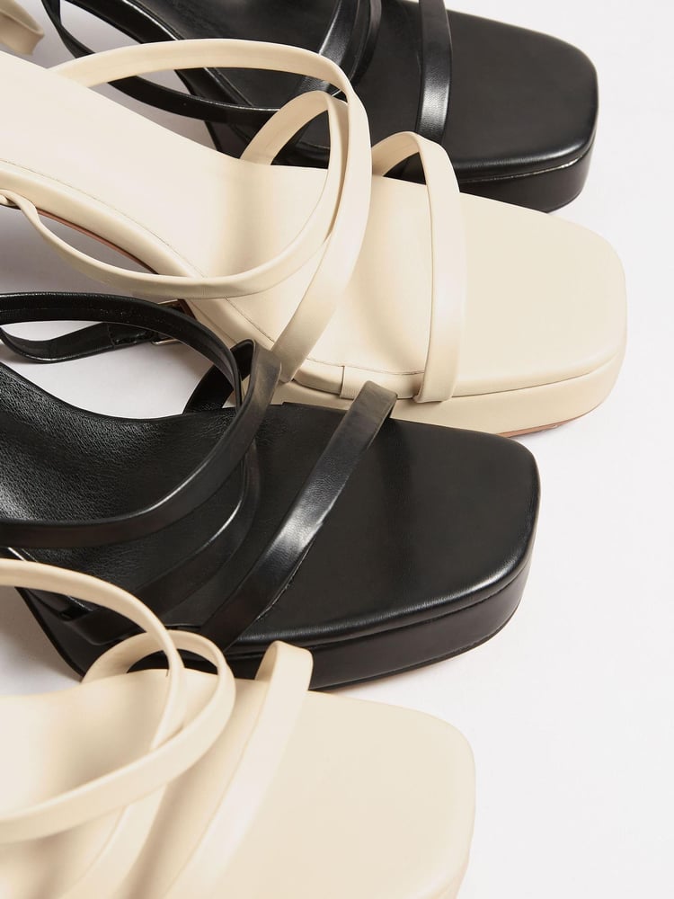 Yours Curve Black Wide FIt Wide Fit Chunky Platform Strappy Sandal - Image 5 of 5