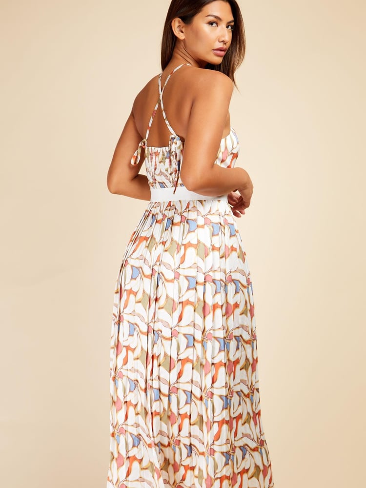 Little Mistress White Multi Print Halter Neck Pleat Midaxi Dress - Image 4 of 4