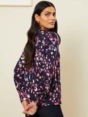 Love & Roses Navy Blue Animal Long Sleeve Blouse With Central Pintuck Details - Image 3 of 4