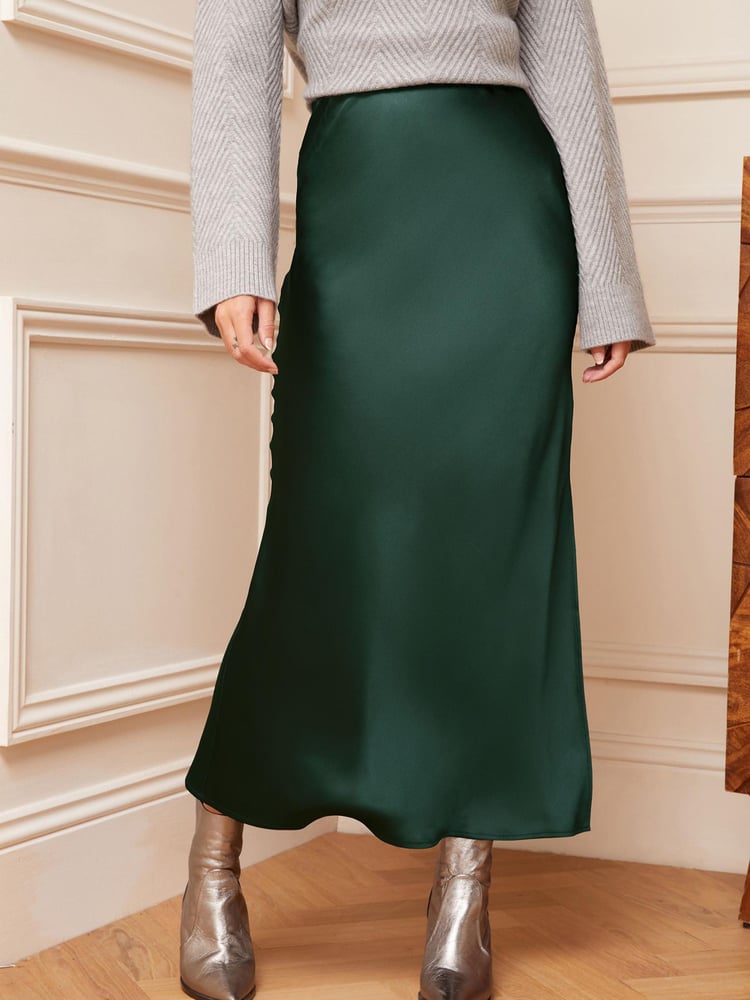 Love & Roses Green Satin Bias Cut Maxi Skirt - Image 2 of 4 Love & Roses Green Satin Bias Cut Maxi Skirt - Image 2 of 4