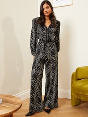 Love & Roses Black and White Polka Dot V Neck Printed Belted Wide Leg Jumpsuit - Image 4 of 4