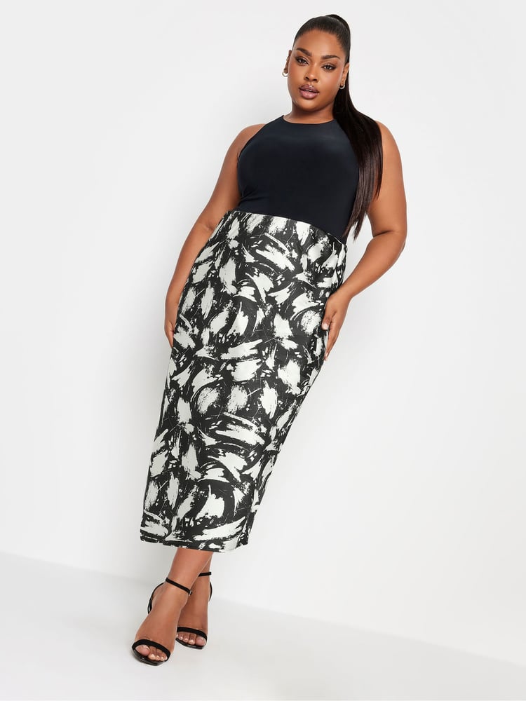 Yours Curve Black Bias Cut Skirt - Image 4 of 4