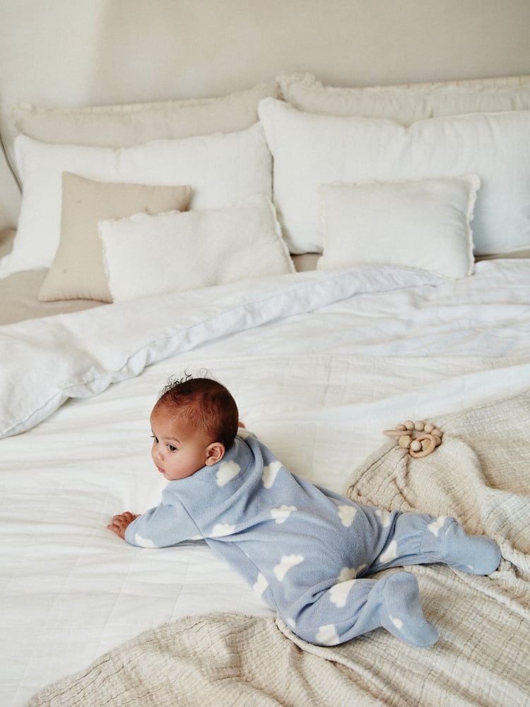Blue Star/Cloud Fleece Sleepsuits 2 Pack - Image 2 of 12