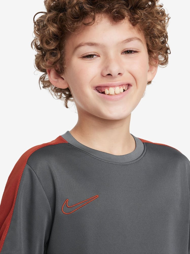 Nike Iron Grey/Dragon Red Kids Dri-FIT Academy23 Football Top - Image 3 of 3