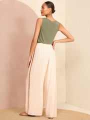 Love & Roses Cream Petite Lightweight Side Trim Wide Leg Trousers - Image 4 of 4