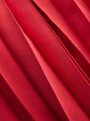 Red Pleated Short Sleeve Dress - Image 6 of 6