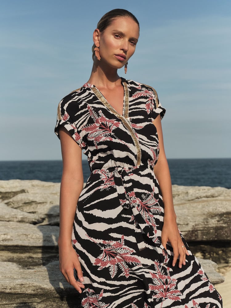 Love & Roses Black Zebra Sequin Trim Hanky Hem Short Sleeve Midi Dress - Image 2 of 4