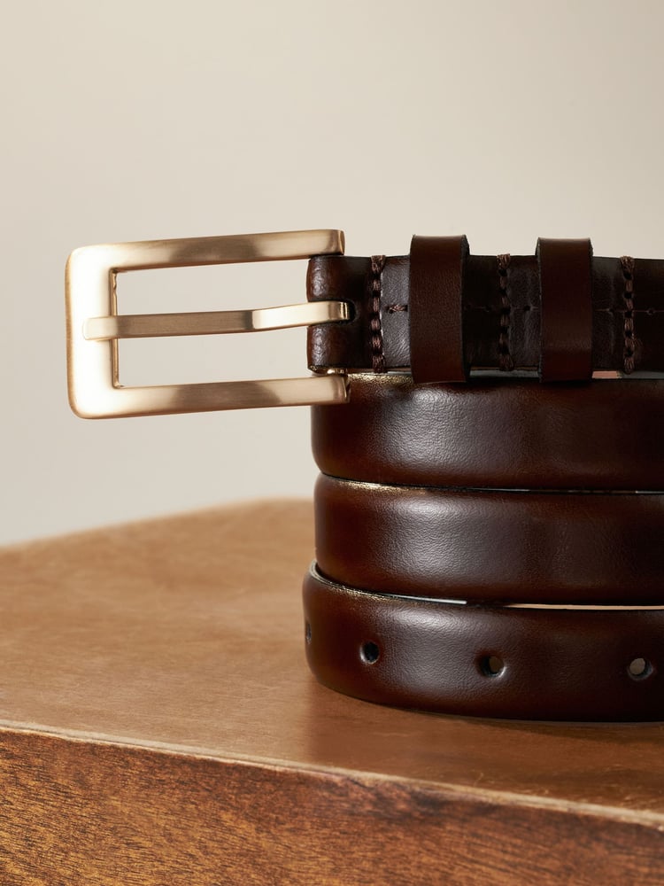 Chocolate Brown/Gold Premium Made In Italy Leather Skinny Belt - Image 7 of 7