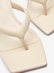 Buttermilk Cream Forever Comfort® Signature Padded Toe Post Sandals - Image 7 of 7