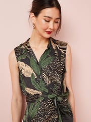 Brown Leaf Print Sleeveless Twist Blouse - Image 3 of 4