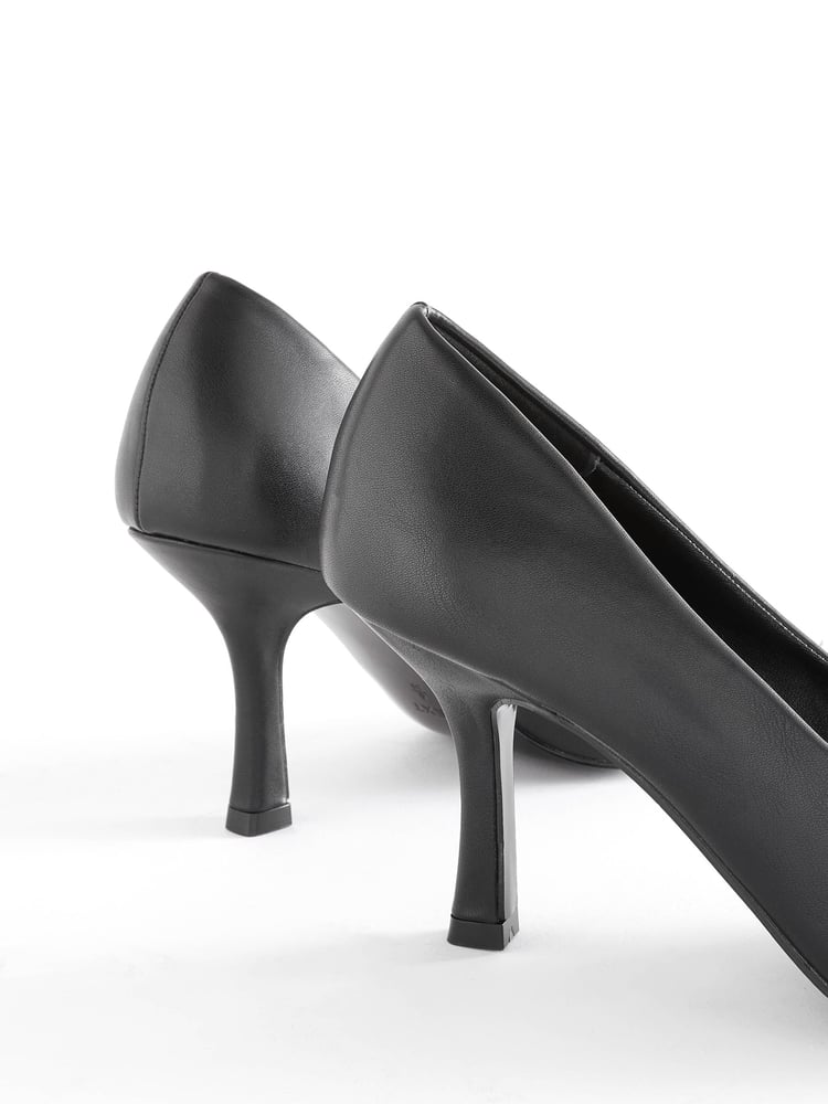 Black Forever Comfort® Metallic Toe Court Shoes - Image 7 of 7 Black Forever Comfort® Metallic Toe Court Shoes - Image 7 of 7