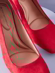 Red Forever Comfort® With Motionflex Square Toe Block Heel Shoes - Image 4 of 6