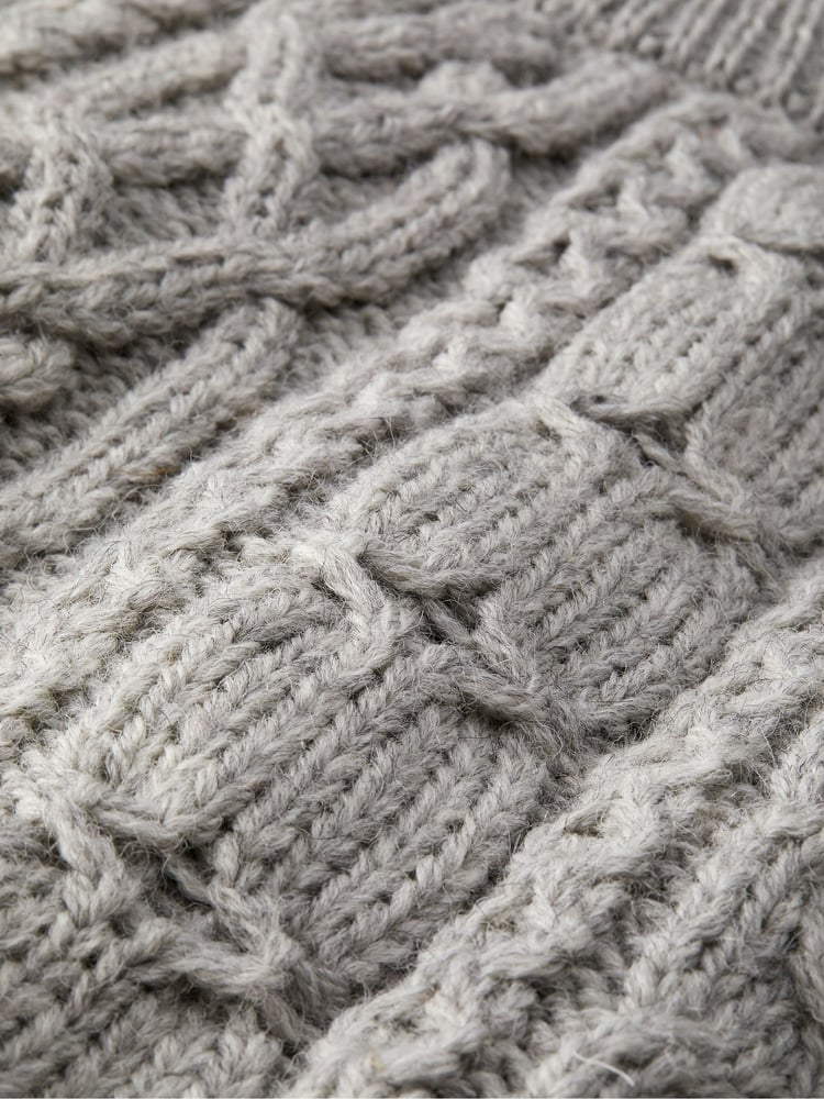 Grau - Aubin – Westport Aran – Pullover aus Wolle mit Rundhalsausschnitt - Bild 7 von 7