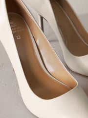 Bone White Forever Comfort Leather Point Toe Court Shoes - Image 5 of 5