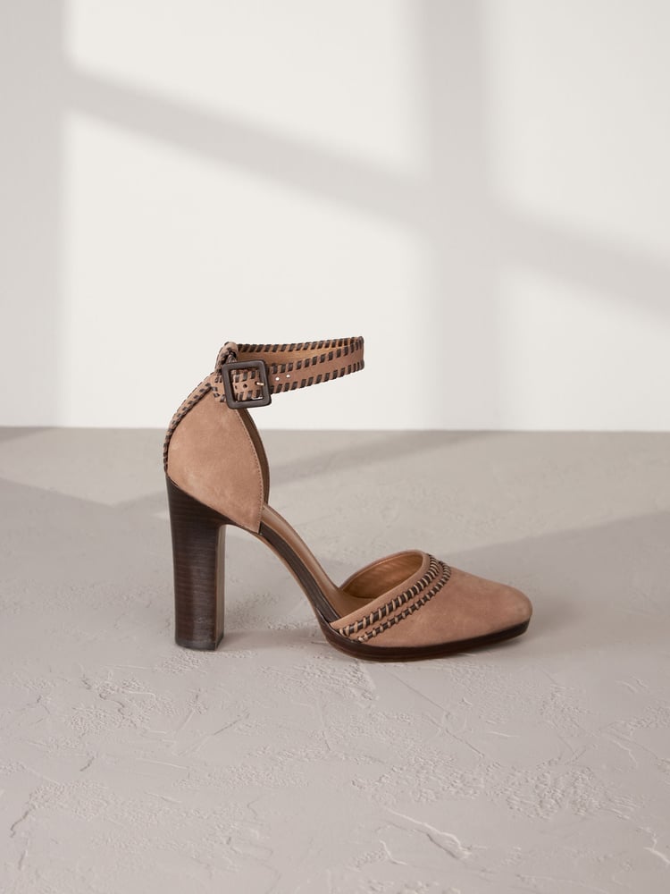 Camel Signature Leather Stitch Detail Heels - Image 2 of 6