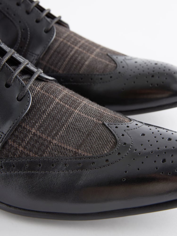Black Leather & Check Brogue Shoes - Image 7 of 7 Black Leather & Check Brogue Shoes - Image 7 of 7
