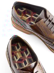 Brown Gloss Shine Brogue Shoes - Image 5 of 7