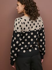 Black and Neutral Spot Crew Neck Long Sleeve Pattern Knitted Jumper - Image 3 of 6