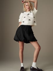 White with Black Bows Short Sleeve Crew Neck Jumper With Wool - Image 2 of 6