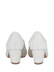 Lotus White Open-Toe Shoes - Image 3 of 4