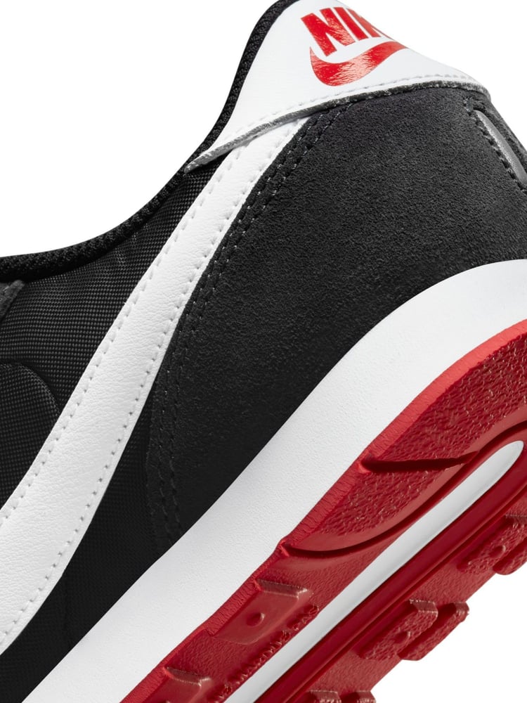 Nike Black/Red Youth MD Valiant Trainers - Image 10 of 10