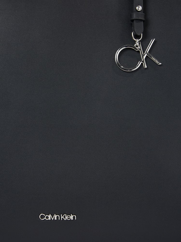 Calvin Klein Black Medium Shopper Bag - Image 4 of 4 Calvin Klein Black Medium Shopper Bag - Image 4 of 4