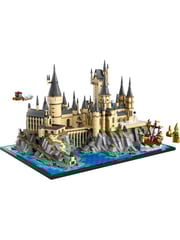LEGO Harry Potter Hogwarts Castle and Grounds Big Set 76419 - Image 2 of 8