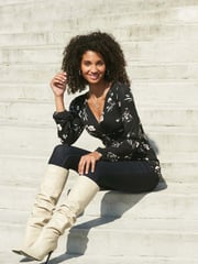 Sosandar Cream White Belle Leather Slouch Stiletto Heel Knee High Boots - Image 3 of 3