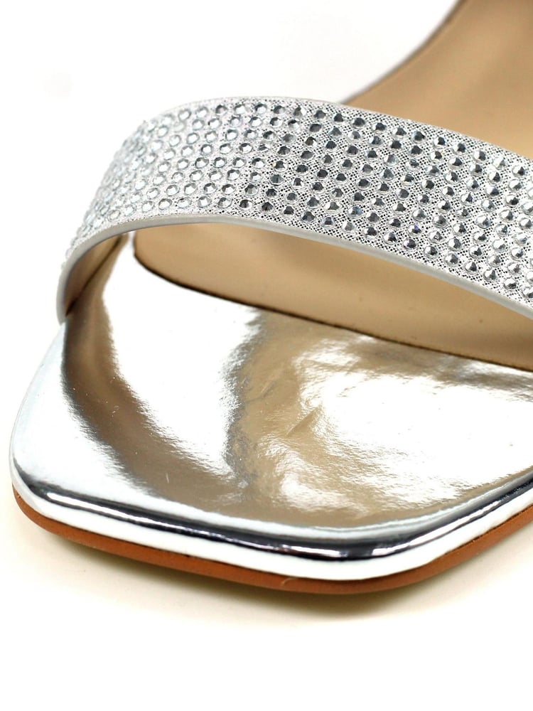 Lunar Collins Sandals - Image 6 of 6