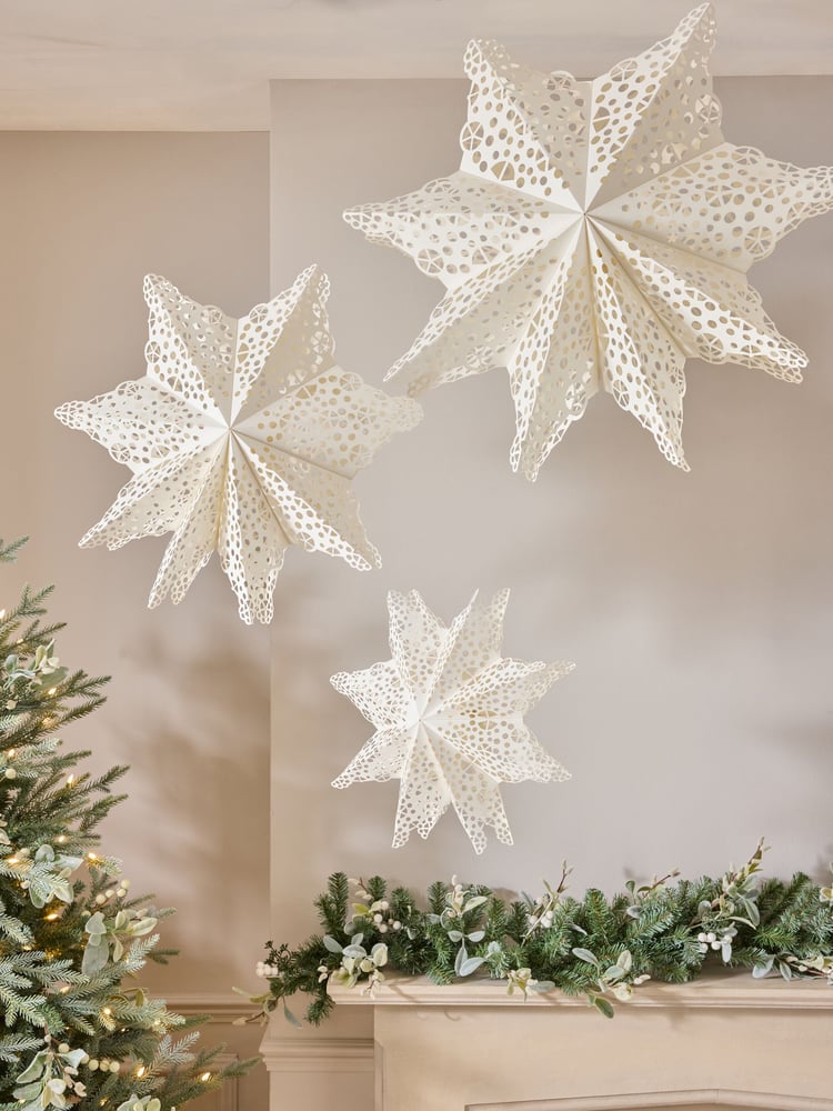 Set of 3 White Snowflake Paper Decorations - Image 1 of 4