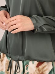 Adrianna Papell Green Drawstring Hem Scoop Neck Woven Blouse - Image 4 of 7