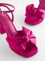 Pink Forever Comfort® Platform Flare Bow Sandals - Image 4 of 7