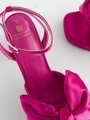 Pink Forever Comfort® Platform Flare Bow Sandals - Image 6 of 7