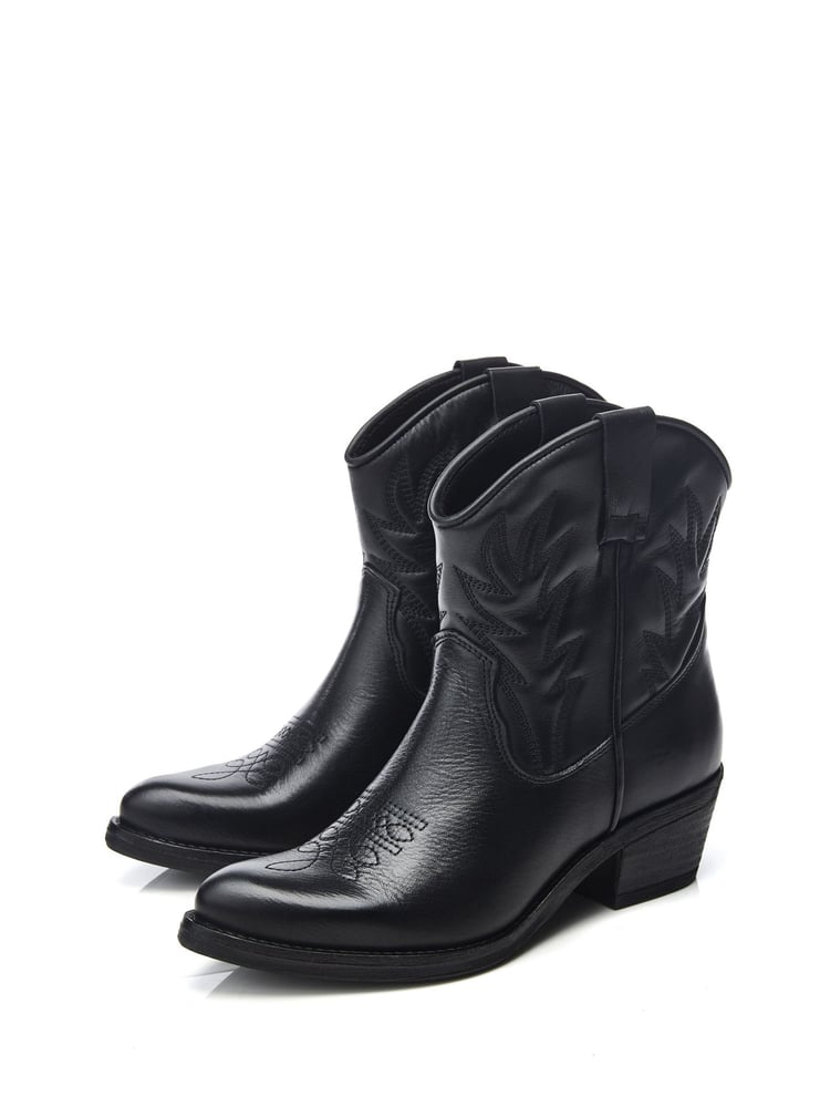 Moda in Pelle Bettsie Ankle Western Boots - Image 2 of 4 Moda in Pelle Bettsie Ankle Western Boots - Image 2 of 4
