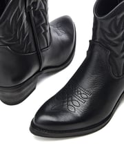Moda in Pelle Bettsie Ankle Western Boots - Image 4 of 4