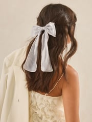 Silver Tone Pearl Bow Clip - Image 3 of 6