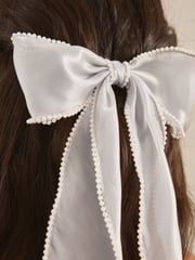 Silver Tone Pearl Bow Clip - Image 4 of 6