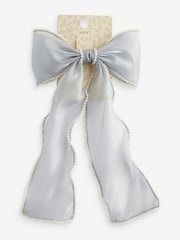 Silver Tone Pearl Bow Clip - Image 5 of 6