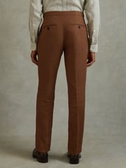 Reiss Tobacco Brown Kin Linen Tapered Trousers Slim-Fit - Image 4 of 5