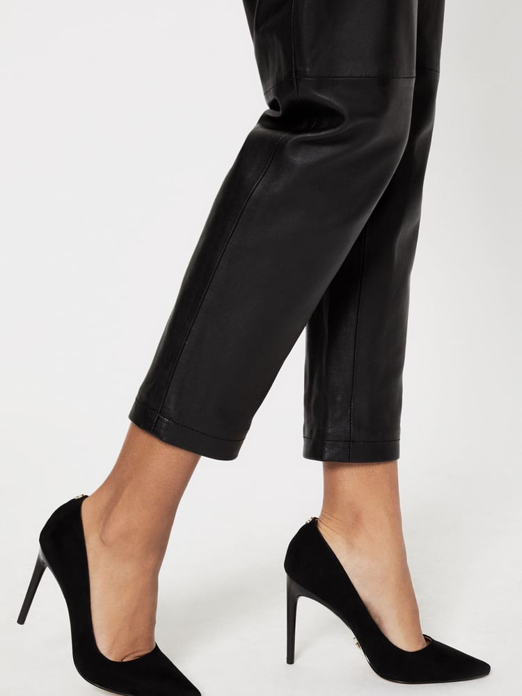 Lipsy Black Regular Fit Comfort High Heel Court Shoes - Image 3 of 3