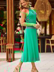 Sosandar Green Halter Neck Maxi Dress - Image 2 of 5