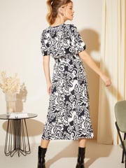 Friends Like These Black/Camel Puff Sleeve Ruched Waist V Neck Midi Summer Dress - Image 4 of 4