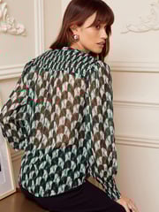 Love & Roses Green and Black Geo Sheer V Neck Long Sleeve Over The Head Blouse - Image 3 of 4
