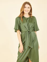 Yumi Green Satin Tie Detail Midi Dress - Image 1 of 4