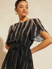 Love & Roses Black Spot Printed Tulip Sleeve Belted Pleated Midi Summer Dress - Image 2 of 4