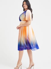 Scarlett & Jo Purple & Orange Multi Cleo Geometric Print Knife Pleated Skirt Midi Dress - Image 3 of 4